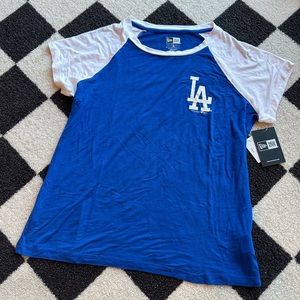 NWT! Los Angeles Dodger Womens M Fitted Cap Sleeve Shirt